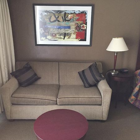 Whitemud Inn Edmonton South Eksteriør billede