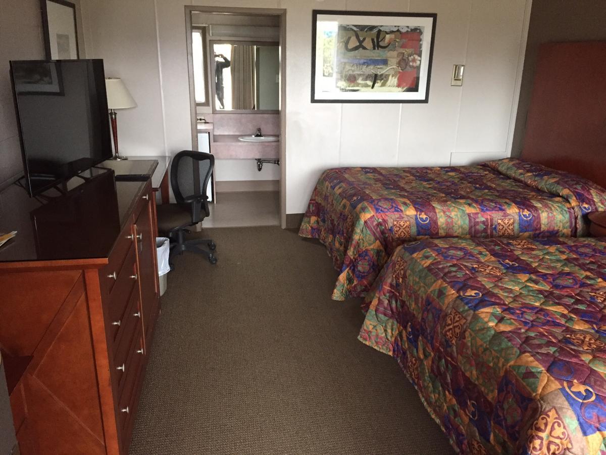 Whitemud Inn Edmonton South Eksteriør billede
